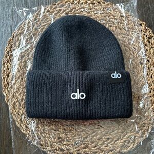 ALO Yoga Charcoal Knit Hat
